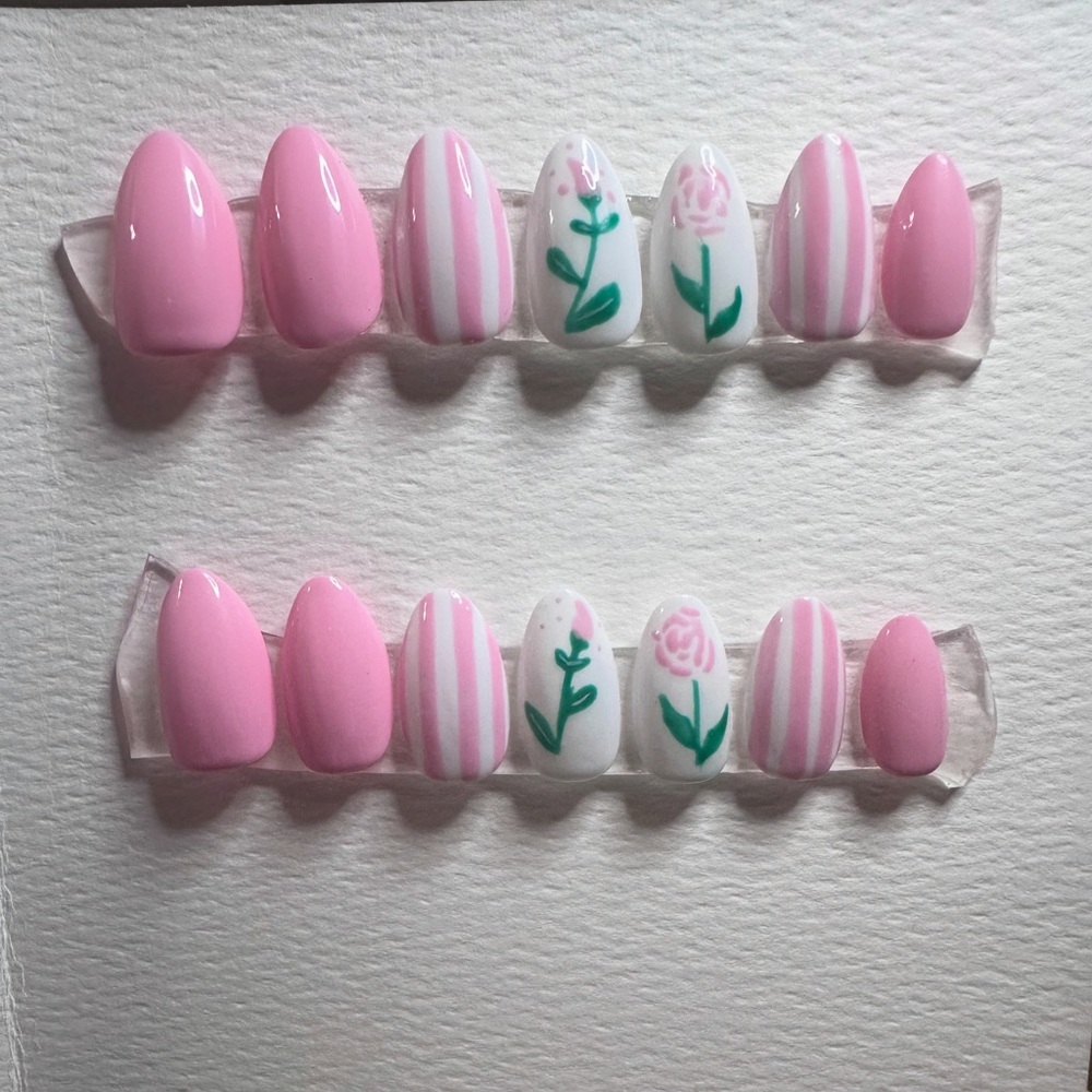 Pink and White Floral Press-On Nails